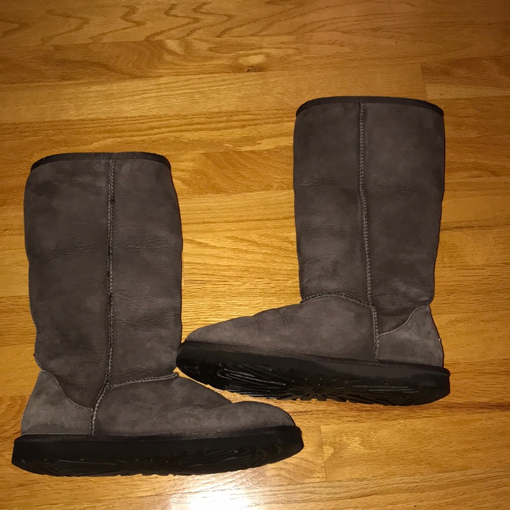 Tall Chocolate Brown Uggs